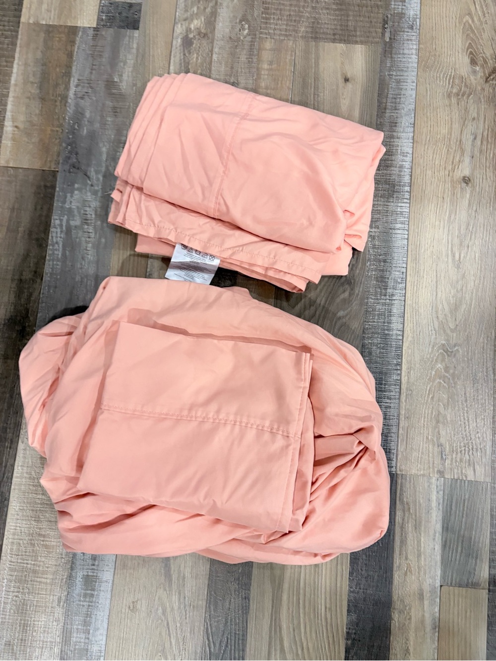 Peach Microfiber Bedding Sheet Set - Soft Breathable Home Sheets